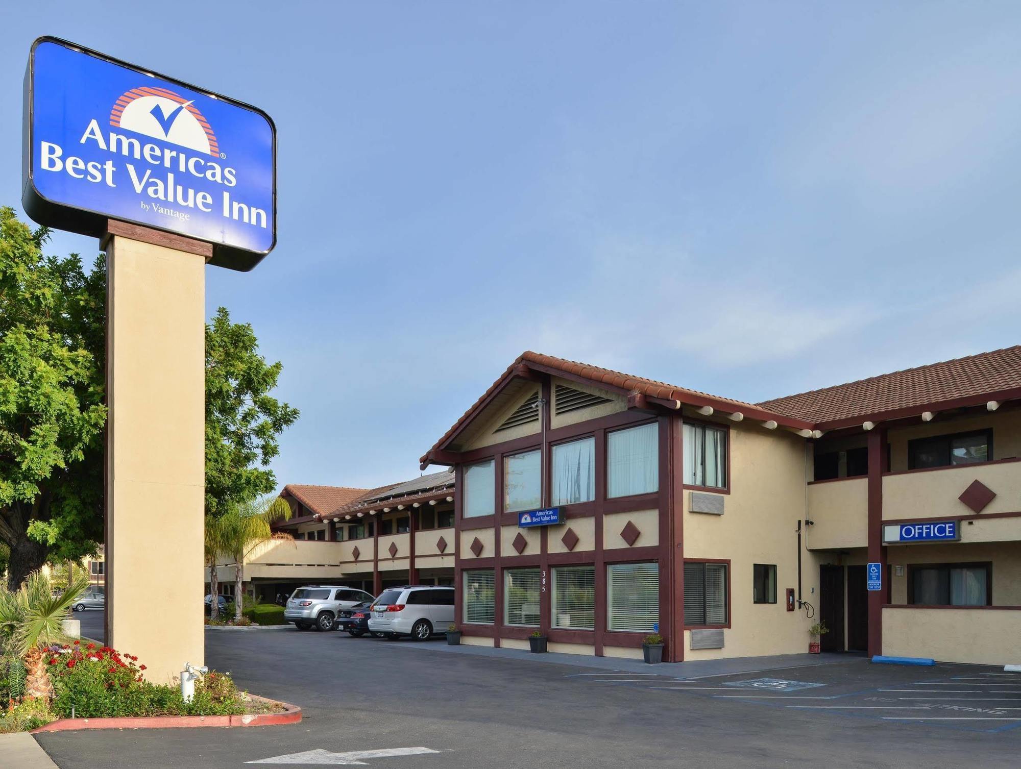 Americas Best Value Inn Саннивейл Экстерьер фото